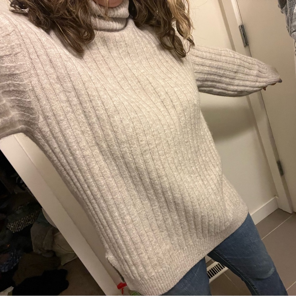 H&M Chunky Beige Sweater